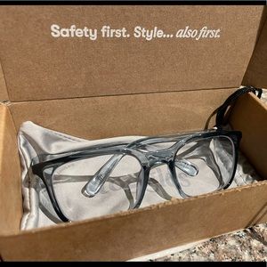 Stoggles safety glasses